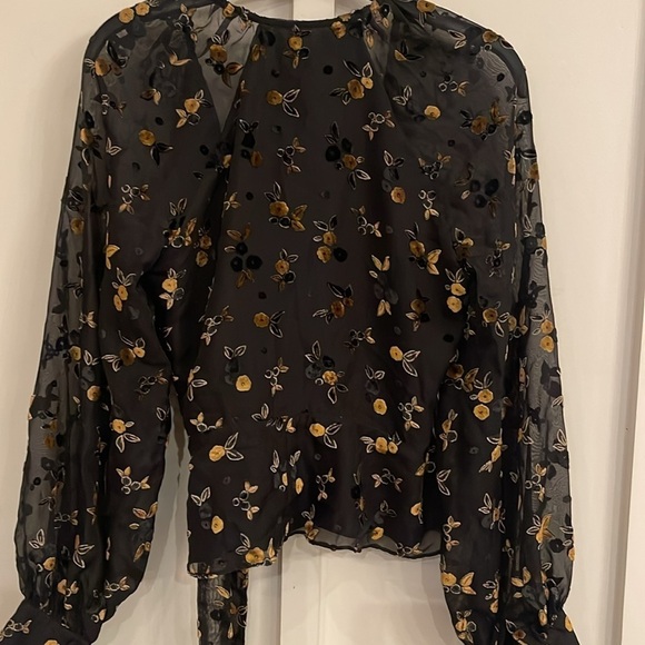 Parker Floral Sheer Sleeve Delilah Wrap Blouse - Picture 7 of 7